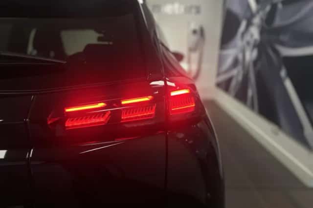 Peugeot e-2008 (2024) thumbnail 6