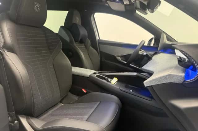 Peugeot 5008 (2025) thumbnail 6