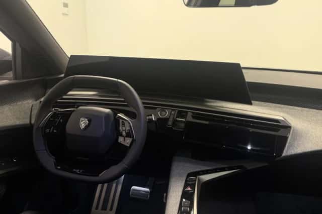 Peugeot 5008 (2025) thumbnail 10