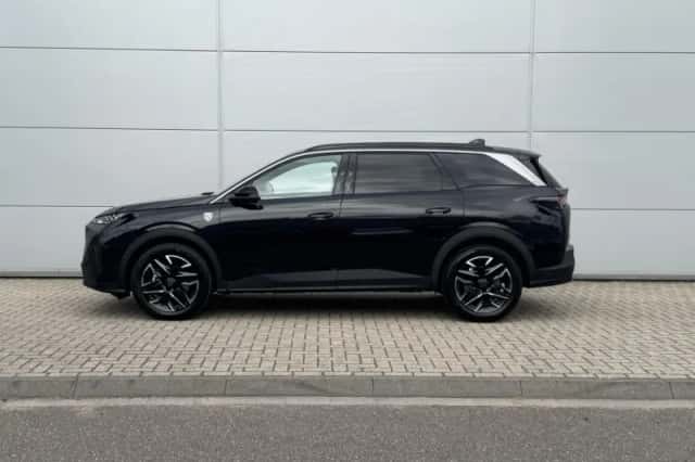 Peugeot 5008 (2025) thumbnail 2