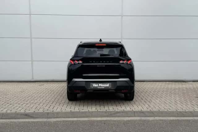 Peugeot 5008 (2025) thumbnail 4