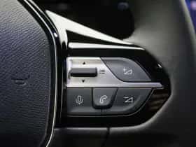 Peugeot 308 (2023) thumbnail 25