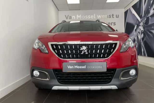 Peugeot 2008 (2019) thumbnail 2