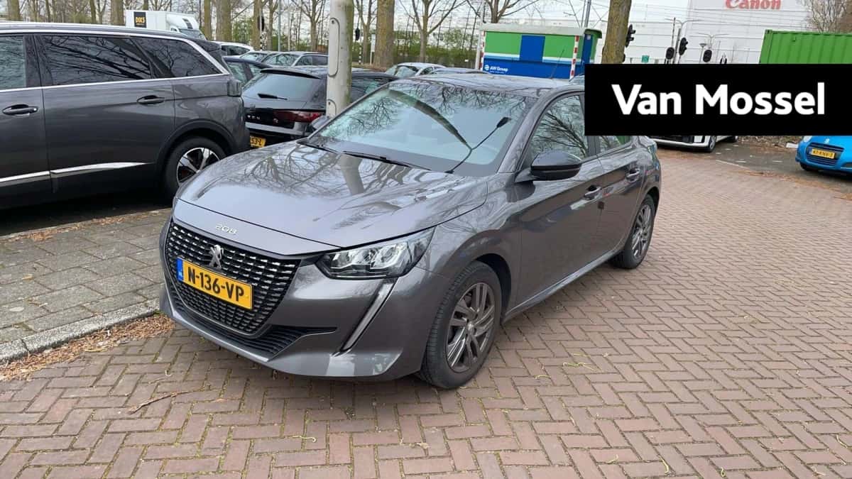 Peugeot 208 (2022) — foto 1