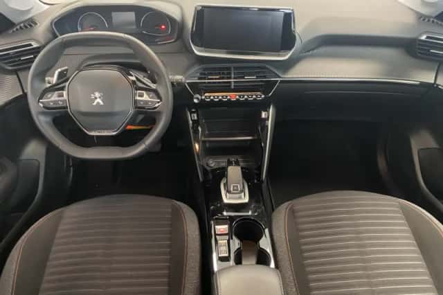 Peugeot 208 (2022) thumbnail 12