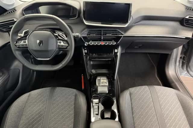 Peugeot 208 (2025) thumbnail 8
