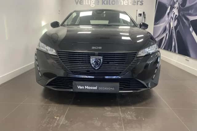 Peugeot 308 (2023) thumbnail 3