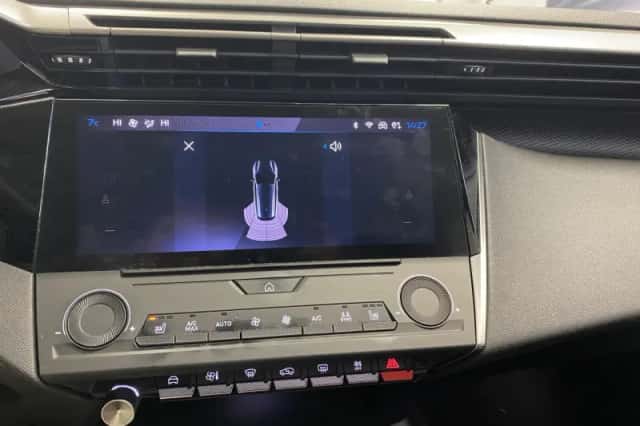 Peugeot 308 (2024) thumbnail 13