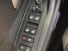 Peugeot 308 (2024) thumbnail 14