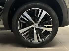 Peugeot 5008 (2018) thumbnail 4
