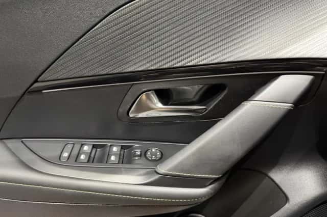 Peugeot 208 (2025) thumbnail 11