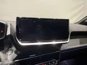 Peugeot 208 (2025) thumbnail 8