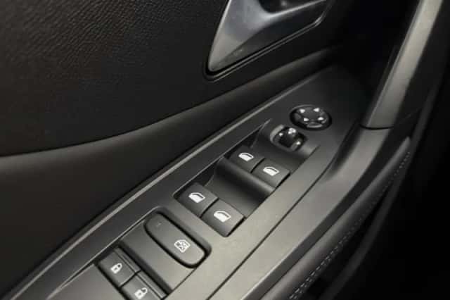 Peugeot 408 (2025) thumbnail 12