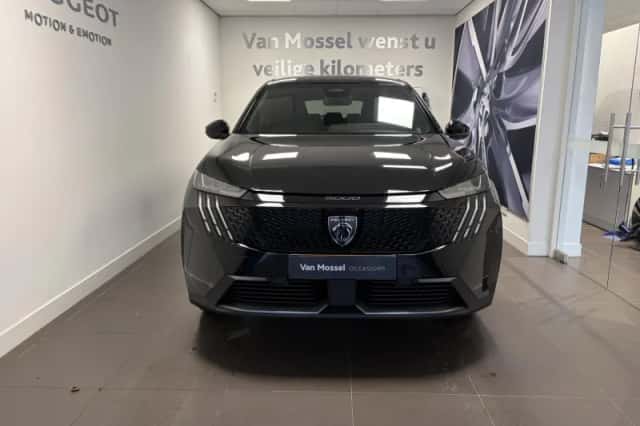 Peugeot 5008 (2026) thumbnail 2