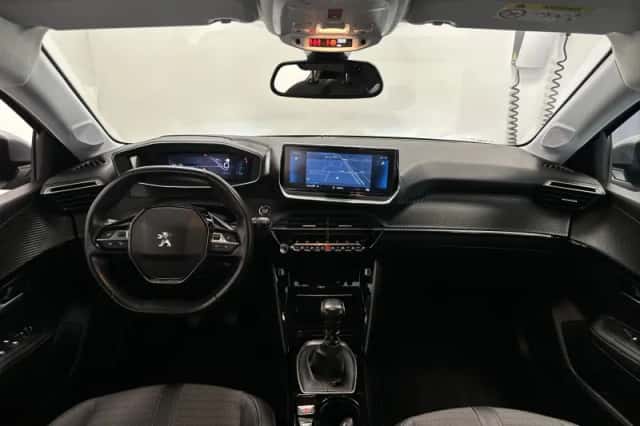 Peugeot 208 (2020) thumbnail 9