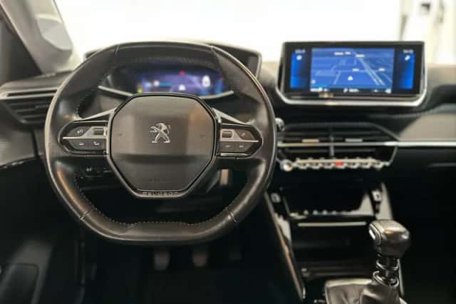 Peugeot 208 (2020) thumbnail 10