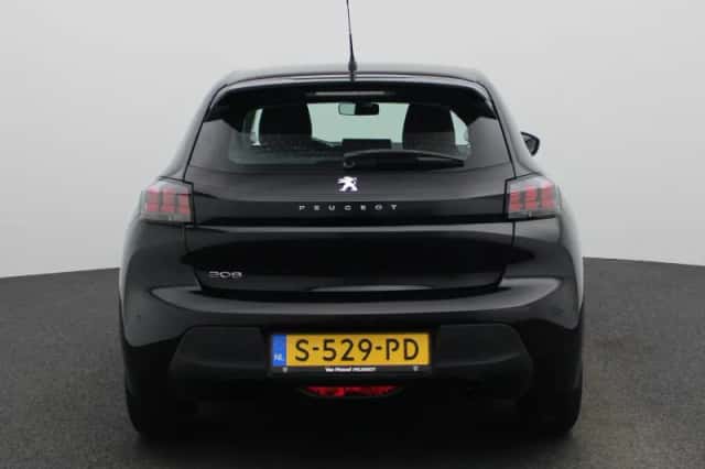 Peugeot 208 (2023) thumbnail 5