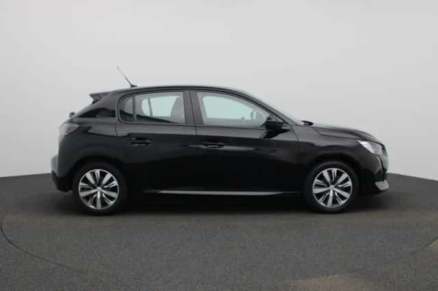 Peugeot 208 (2023) thumbnail 6