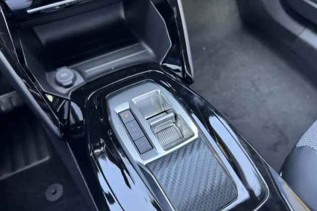 Peugeot 2008 (2025) thumbnail 20