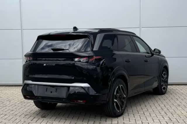 Peugeot E-5008 (2025) thumbnail 5