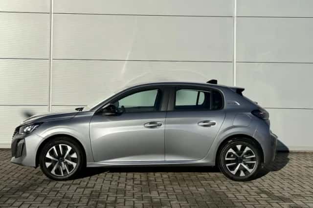 Peugeot 208 (2025) thumbnail 4