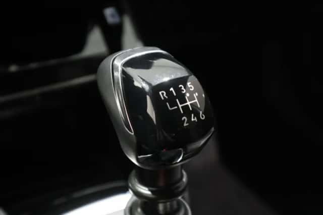 Peugeot 2008 (2024) thumbnail 21