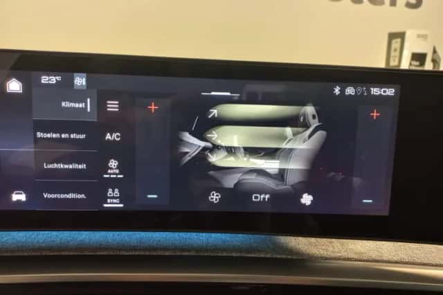 Peugeot e-3008 (2025) thumbnail 25
