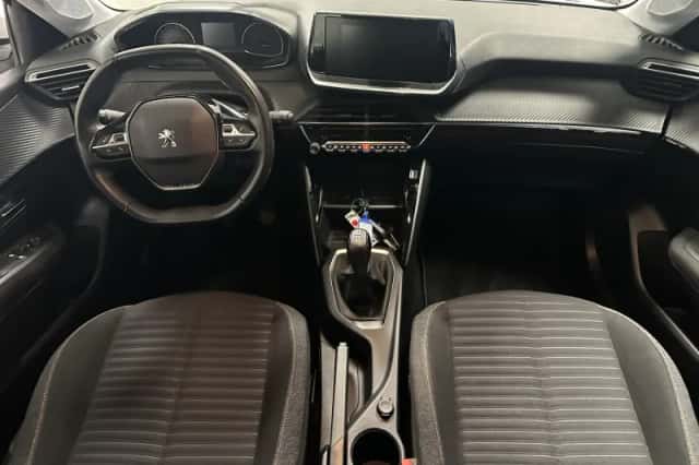 Peugeot 208 (2022) thumbnail 5