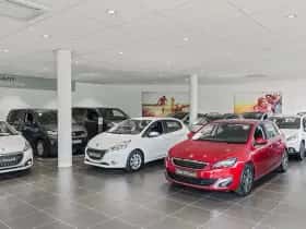 Peugeot 208 (2024) thumbnail 5
