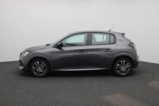 Peugeot 208 (2023) thumbnail 4