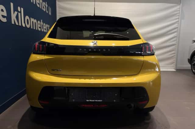 Peugeot 208 (2021) thumbnail 12