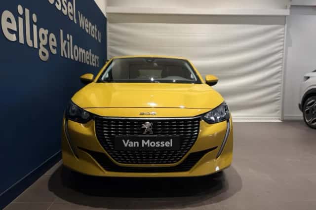 Peugeot 208 (2021) thumbnail 3