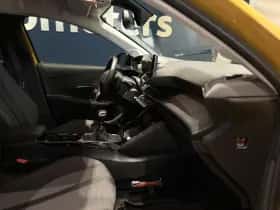 Peugeot 208 (2021) thumbnail 21