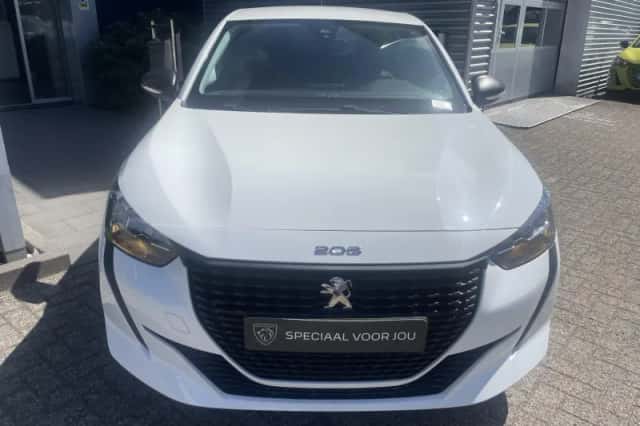 Peugeot 208 (2022) thumbnail 5