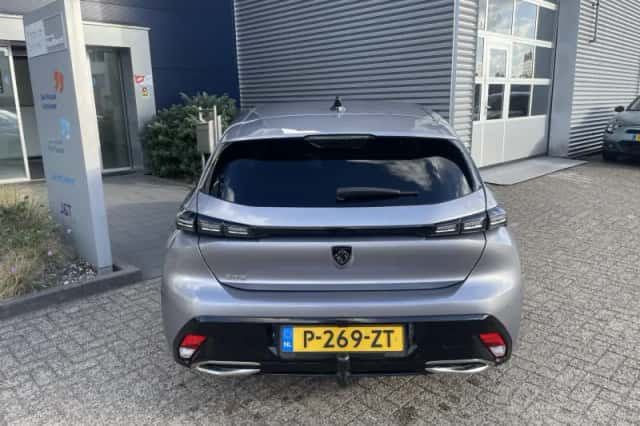 Peugeot 308 (2022) thumbnail 5