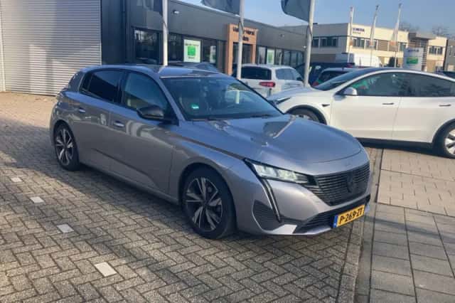 Peugeot 308 (2022) thumbnail 5