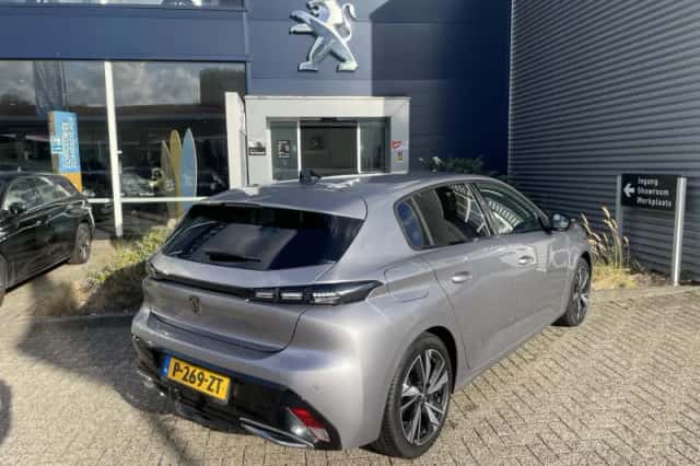 Peugeot 308 (2022) thumbnail 6