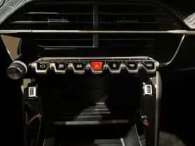Peugeot e-208 (2023) thumbnail 14