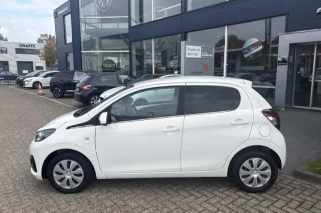 Peugeot 108 (2020) thumbnail 3