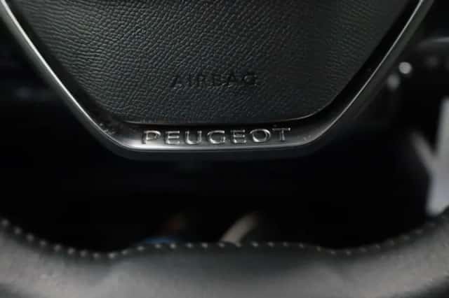 Peugeot 208 (2022) thumbnail 19