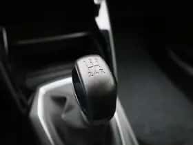 Peugeot 208 (2022) thumbnail 24