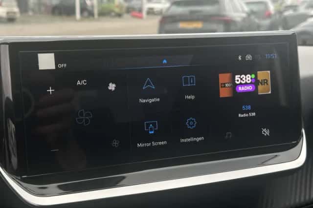 Peugeot 208 (2024) thumbnail 9