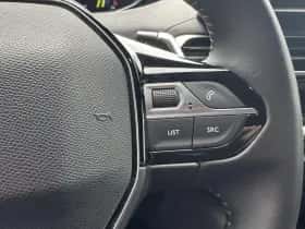 Peugeot 3008 (2024) thumbnail 16