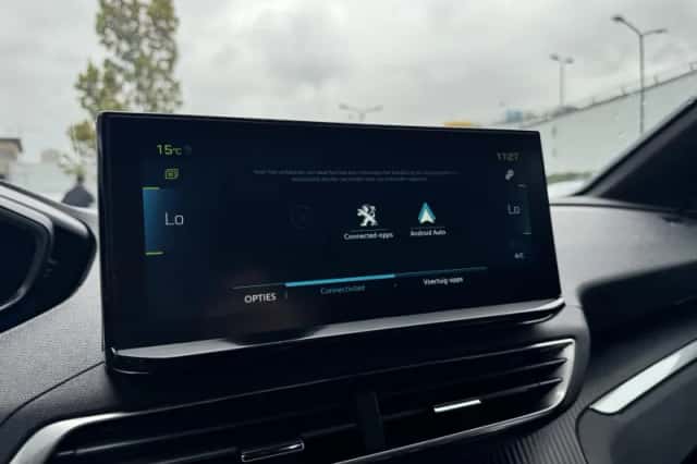 Peugeot 3008 (2024) thumbnail 26