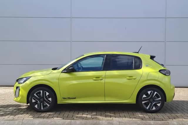 Peugeot e-208 (2024) thumbnail 5
