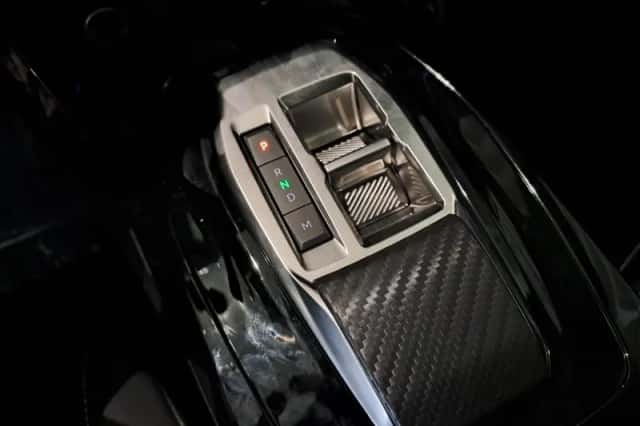 Peugeot 2008 (2025) thumbnail 15
