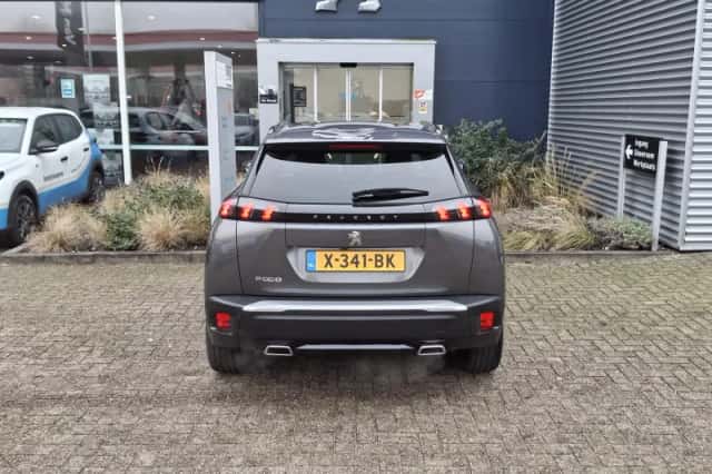 Peugeot 2008 (2021) thumbnail 7