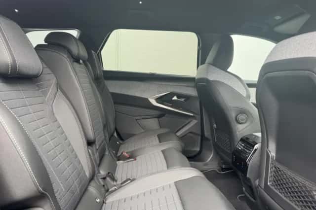 Peugeot 5008 (2025) thumbnail 14