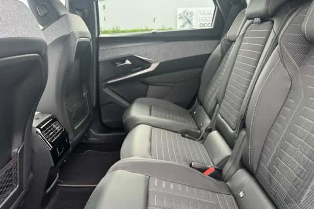 Peugeot 5008 (2025) thumbnail 17