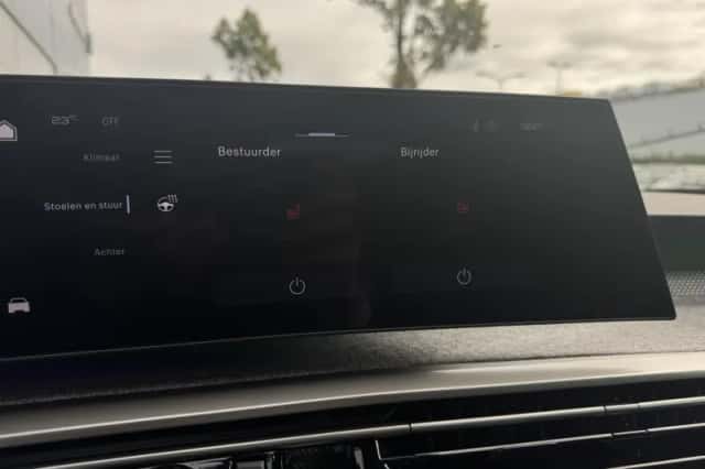Peugeot 5008 (2025) thumbnail 24